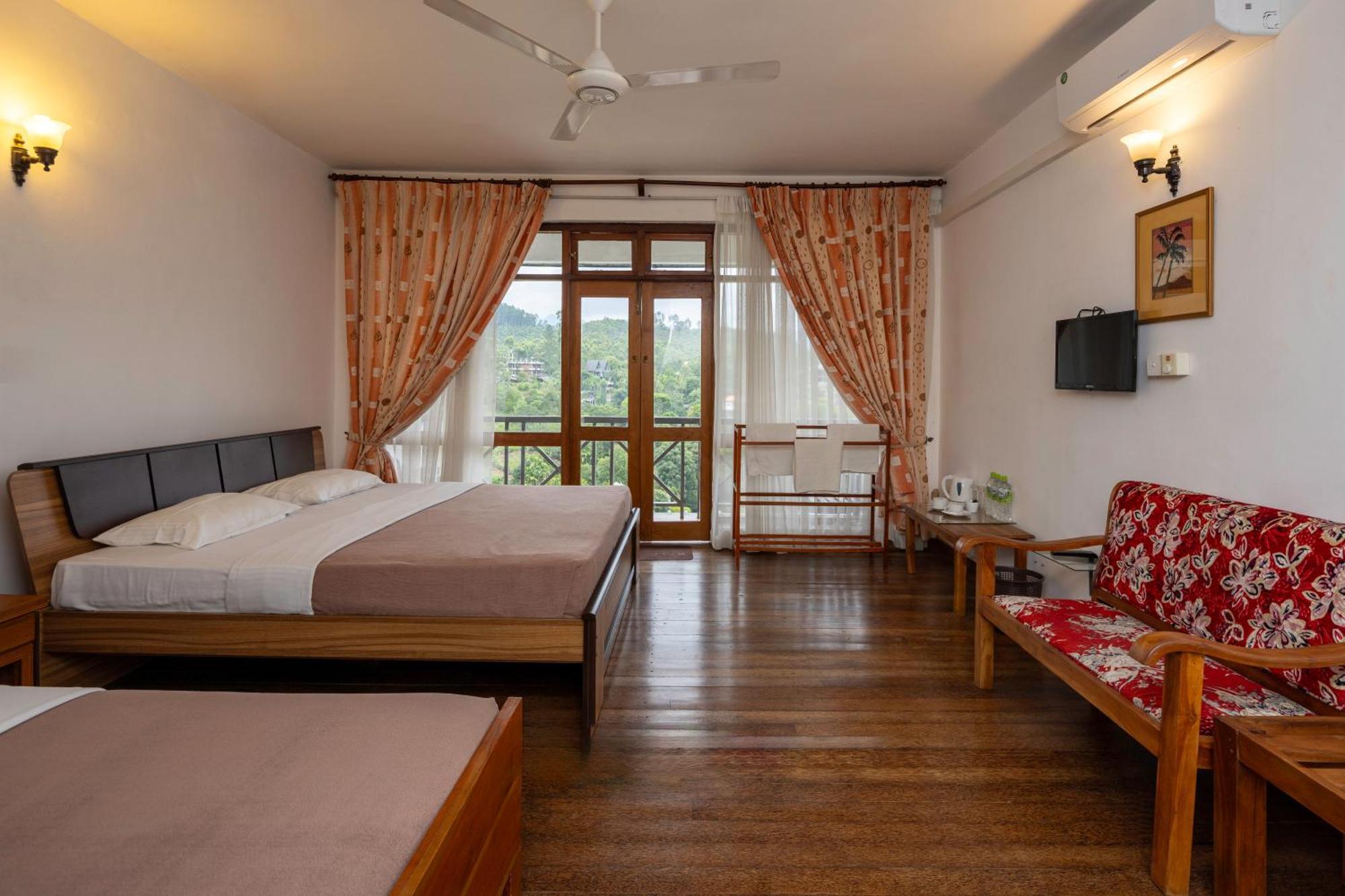 Hotel Alta Vista Ella Zewnętrze zdjęcie